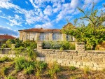 КЪЩА С ГОЛЯМ ДВОР В СЕЛО ВЕДРИНА – САМО 24 000 €!