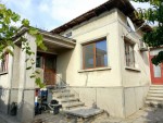 Продава ОТЛИЧНА къща в село Кардам