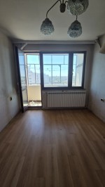 Продава 2-СТАЕН град Добрич, Дунавите